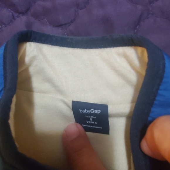 Used boys sherpa vest - Picture 2 of 2